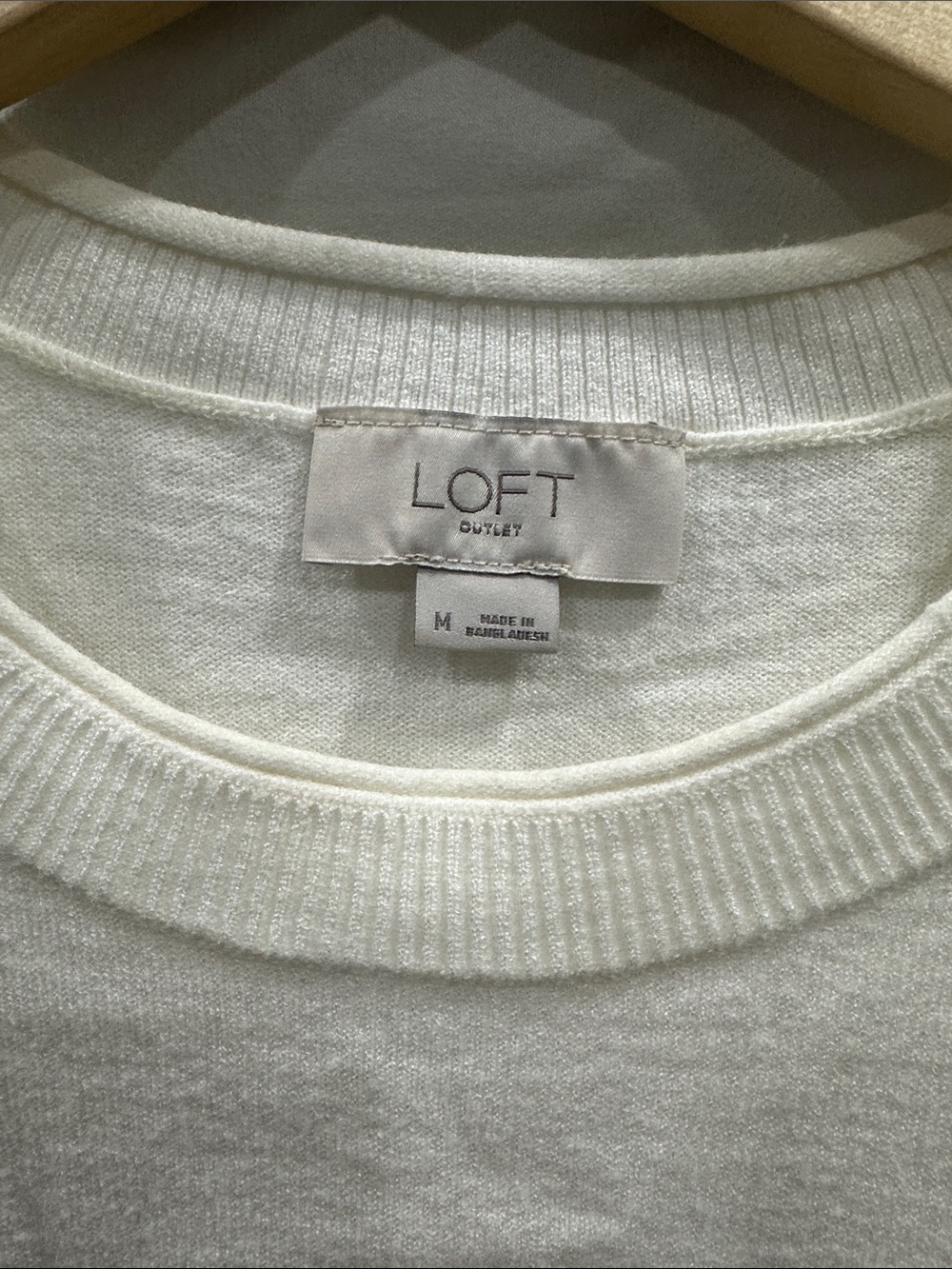 LOFT Short Sleeve White Knit Top - Picture 2 of 4
